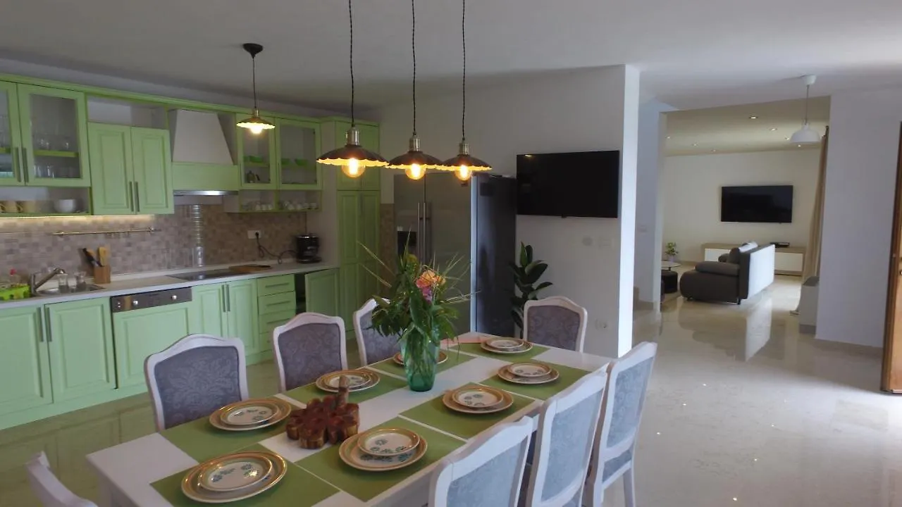 Villa Bambi Moscenicka Draga