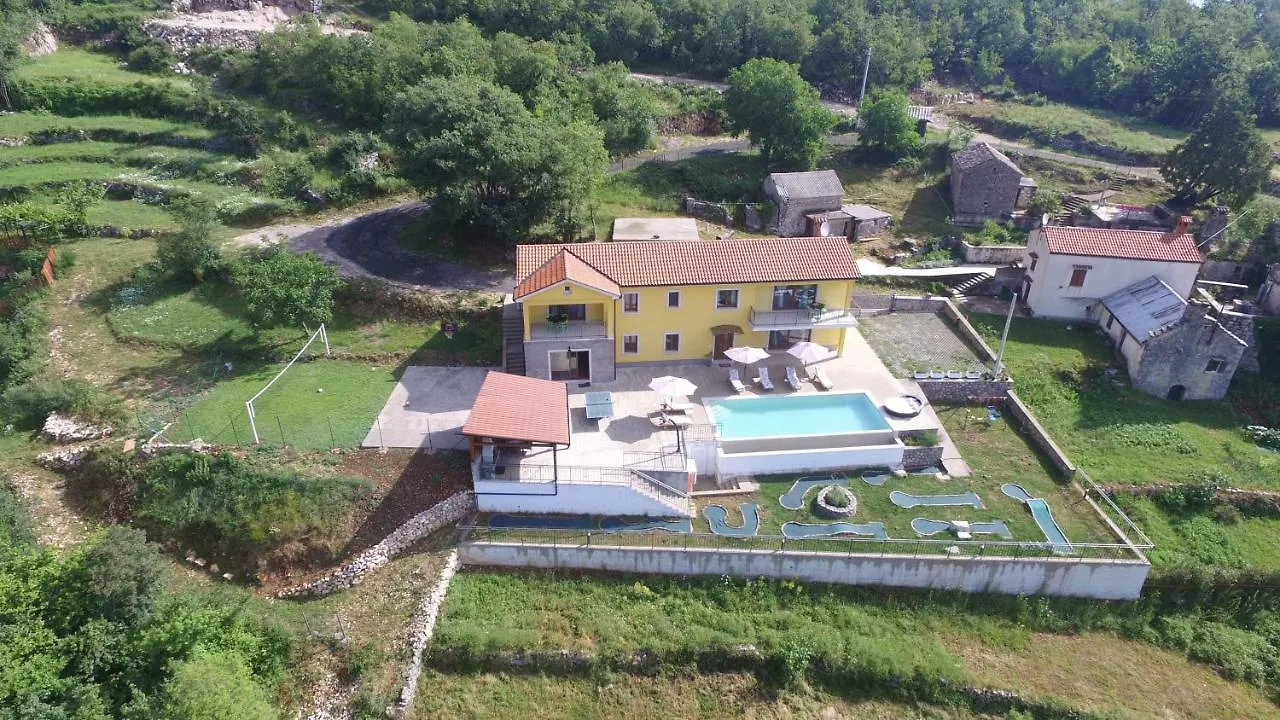 Villa Bambi Moscenicka Draga